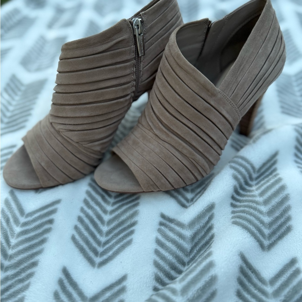 Vince Camuto Taupe Heeled Booties Size 7.5